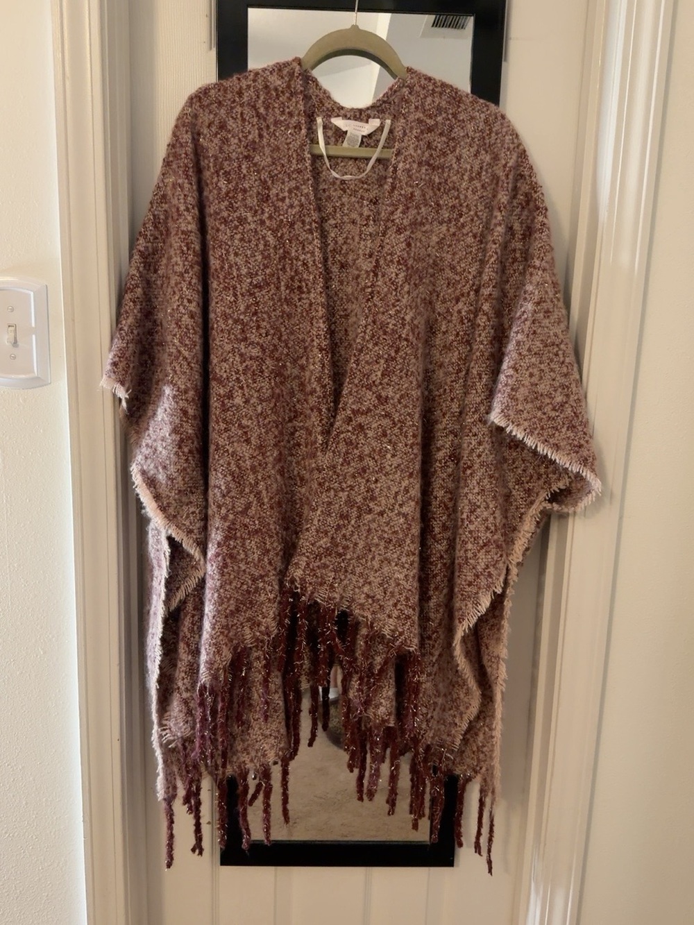 LC Lauren Conrad Heathered Mauve Fringe Poncho